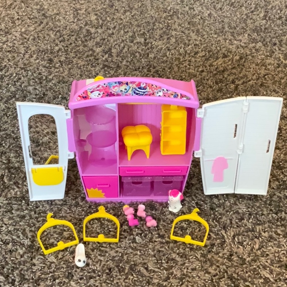 Shopkins Style me Wardrobe